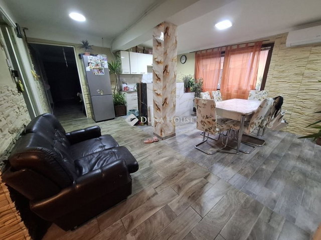 Eladó családi ház, Kiskunfélegyházán 34 M Ft, 3 szobás