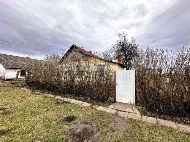 Eladó családi ház, Magyarbánhegyesen 3.9 M Ft, 2 szobás