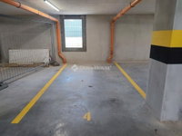 Eladó garázs, Komáromban, Vállalkozók útján 5.5 M Ft