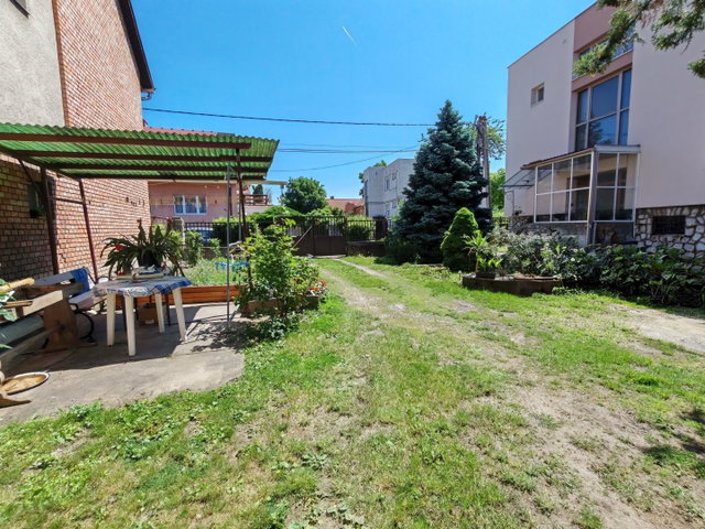 Eladó téglalakás, Miskolcon 35.9 M Ft, 3 szobás