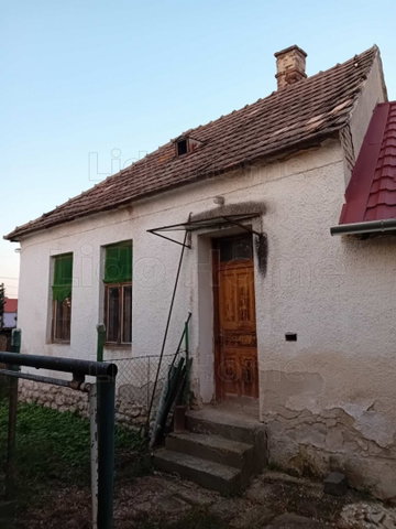Eladó családi ház, Zalaszentgróton 12 M Ft, 3 szobás