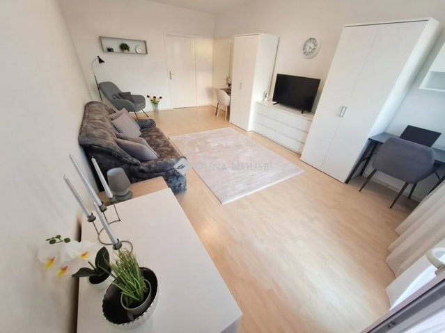 Eladó téglalakás, Szombathelyen 45 M Ft, 2 szobás