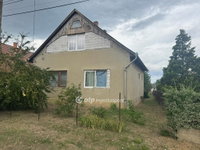 Eladó családi ház, Tiszafüreden 37 M Ft, 4 szobás