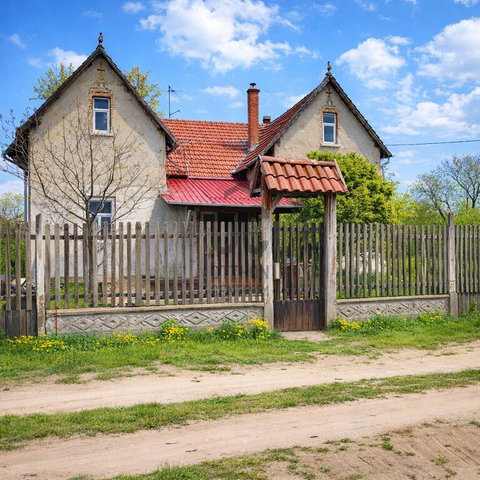 Eladó családi ház, Nagykőrösön 25 M Ft, 3 szobás