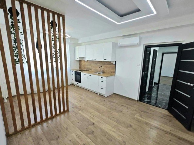 Eladó panellakás, Tatabányán 45 M Ft, 2+1 szobás
