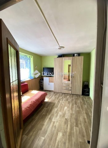 Eladó családi ház, Márkón 46.5 M Ft, 2+1 szobás
