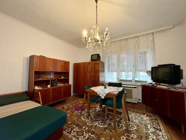 Eladó családi ház, Edvén 21.9 M Ft, 2 szobás