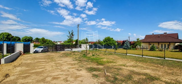 Eladó telek, Balatonszárszón 44.9 M Ft / költözzbe.hu