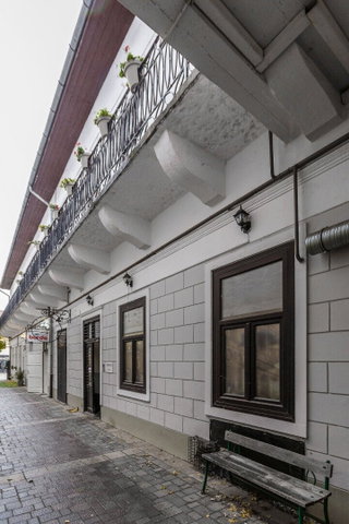 Kiadó iroda, Debrecenben 350 E Ft / hó, 3 szobás