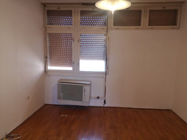 Eladó téglalakás, Gyulán 32 M Ft, 2 szobás