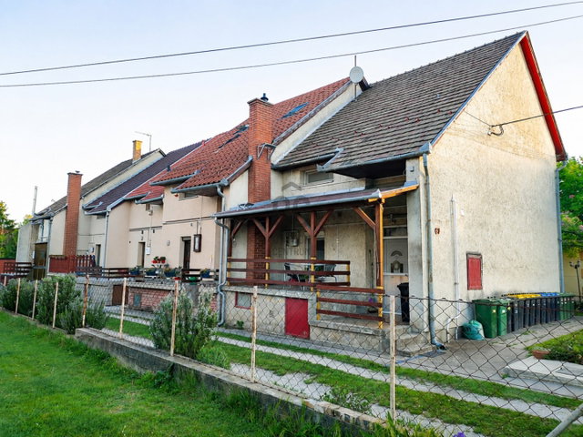 Eladó sorház, Érden 92 M Ft, 4 szobás / költözzbe.hu
