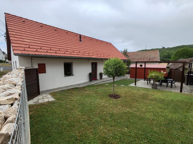 Eladó családi ház, Mecseknádasdon 49.5 M Ft, 1 szobás