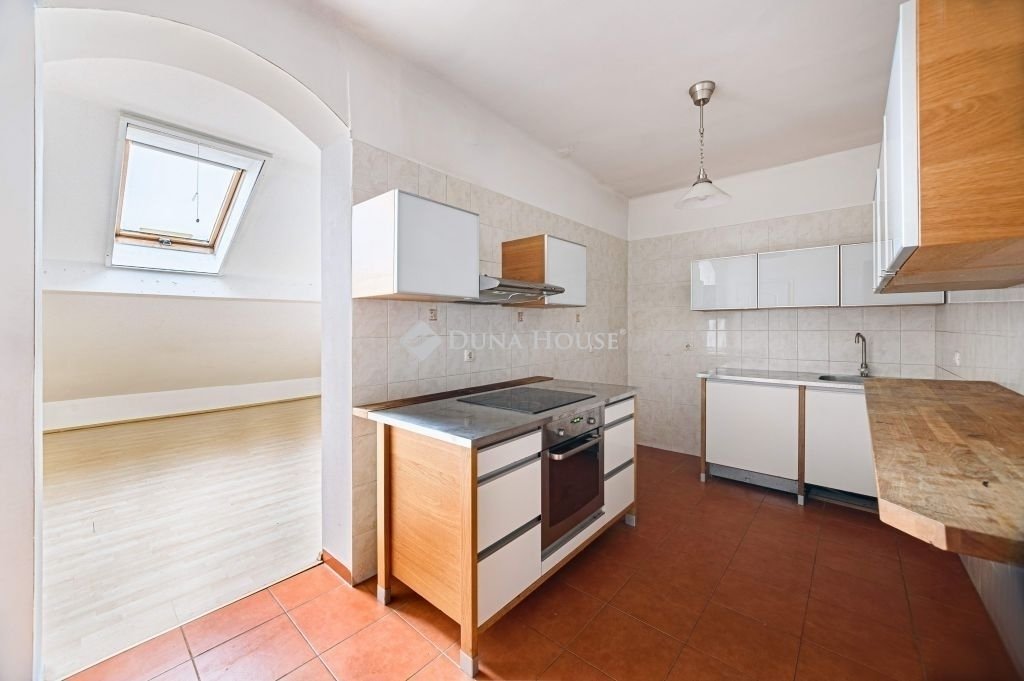 4 bed · 60m² · 74.900.000 ft