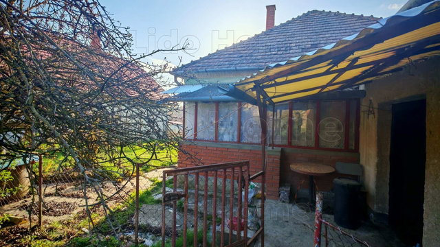 Eladó családi ház, Kehidakustányban 34.99 M Ft, 2 szobás