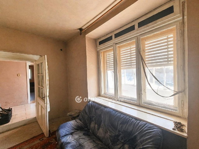 Eladó családi ház, Szalkszentmártonon 15.9 M Ft, 3 szobás