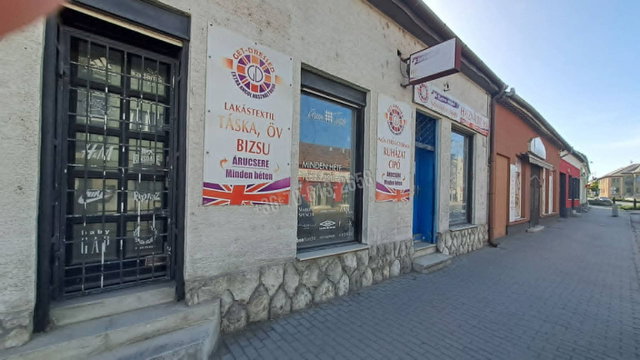Eladó üzlethelyiség, Dorogon, Bécsi úton 119 M Ft, 5 szobás