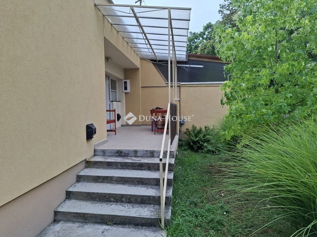 Eladó családi ház, Gárdonyban 49 M Ft, 3 szobás