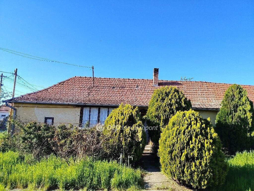 2 bed · 70m² · 10.900.000 ft