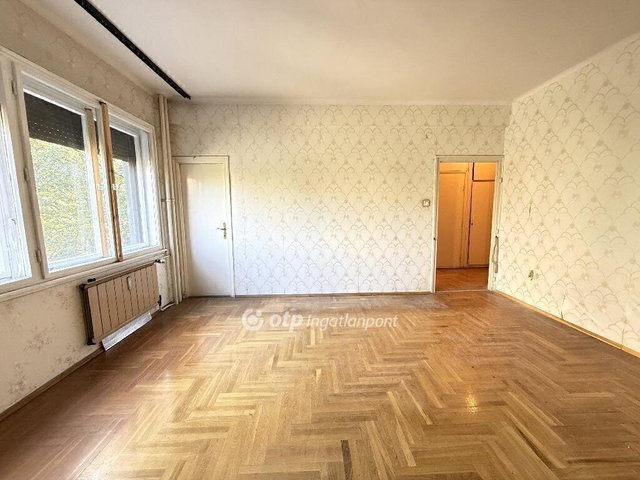 Eladó téglalakás, Budapesten, XI. kerületben 60.8 M Ft, 1 szobás