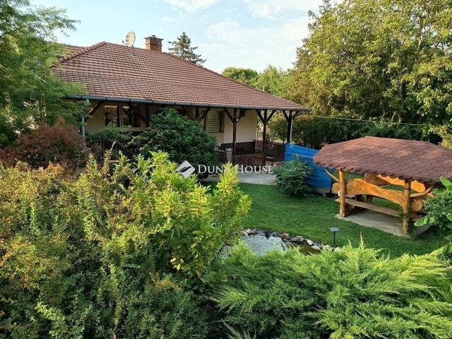 Eladó családi ház, Kecskeméten 79.9 M Ft, 3 szobás