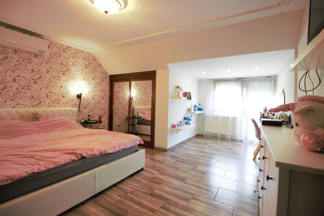 Eladó családi ház, Enesén 145 M Ft, 5 szobás
