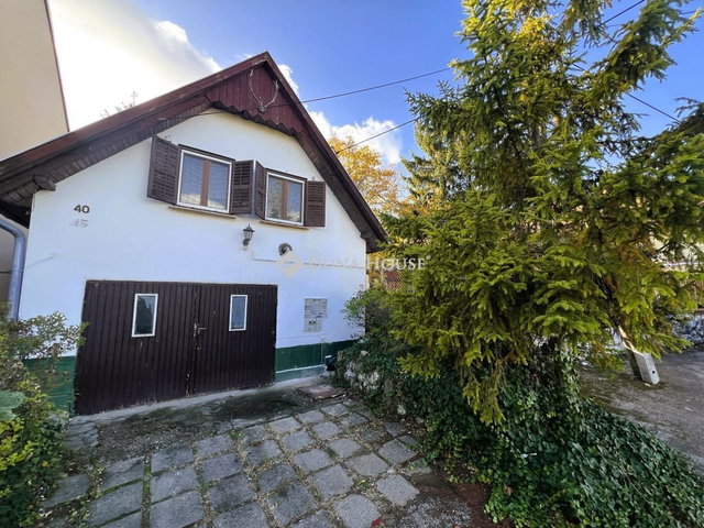 Eladó családi ház, Dorogon, Ady Endre utcában 53 M Ft, 2 szobás