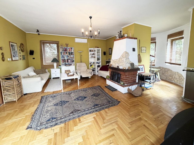 Eladó családi ház, Budaörsön 195 M Ft, 4 szobás