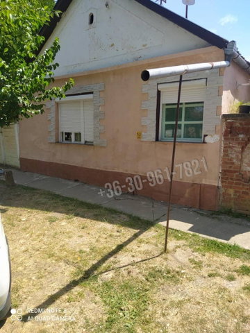 Eladó családi ház, Mezőgyánon, Árpád utcában 8 M Ft