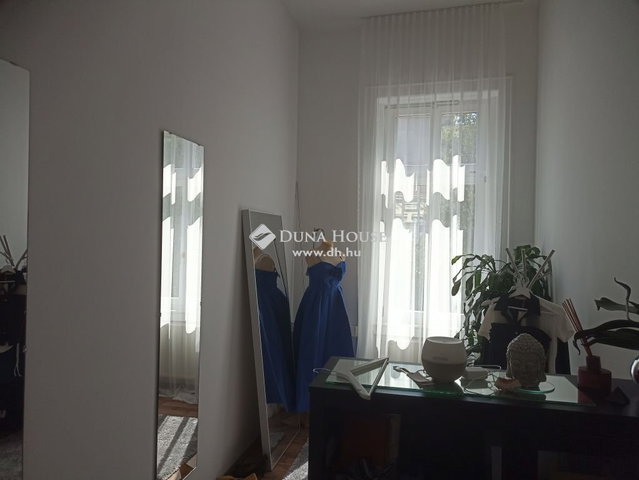 Kiadó iroda, Zalaegerszegen 230 E Ft / hó, 3 szobás