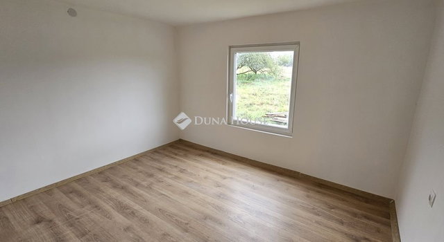 Eladó családi ház, Barcson, Malom utcában 14.99 M Ft, 2 szobás