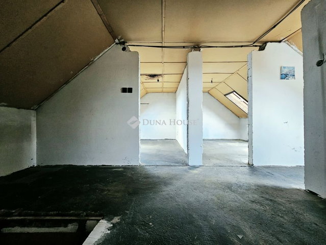 Eladó téglalakás, Fóton, József Attila utcában 45 M Ft