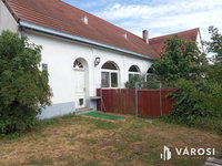 Eladó családi ház, Góron 72.2 M Ft, 3 szobás