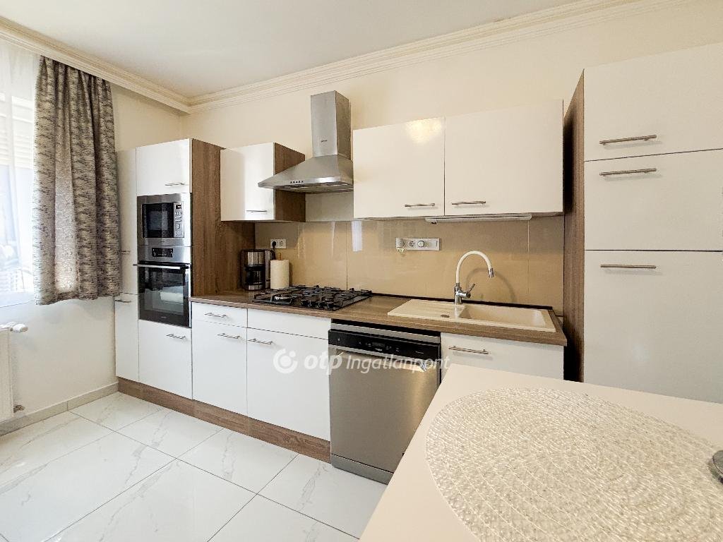 6 bed · 149m² · 119.900.000 ft