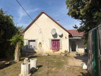 Eladó családi ház, Siklóson 25 M Ft, 3 szobás