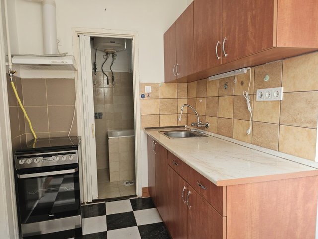 Kiadó családi ház, albérlet, Debrecenben 155 E Ft / hó