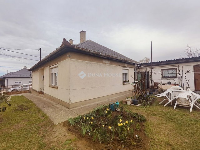Eladó családi ház, Balkányban 24.9 M Ft, 4 szobás