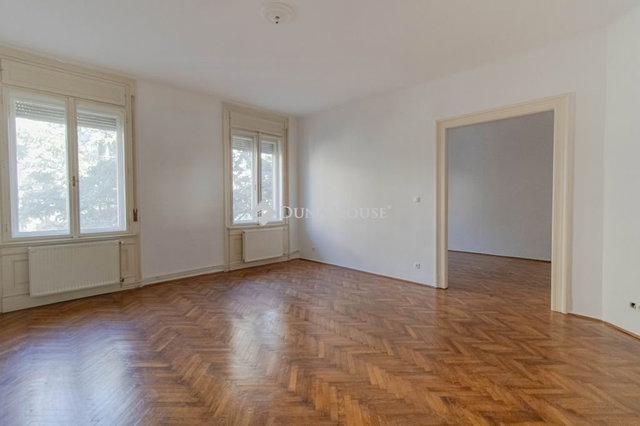 Eladó téglalakás, Budapesten, VIII. kerületben, Üllői úton