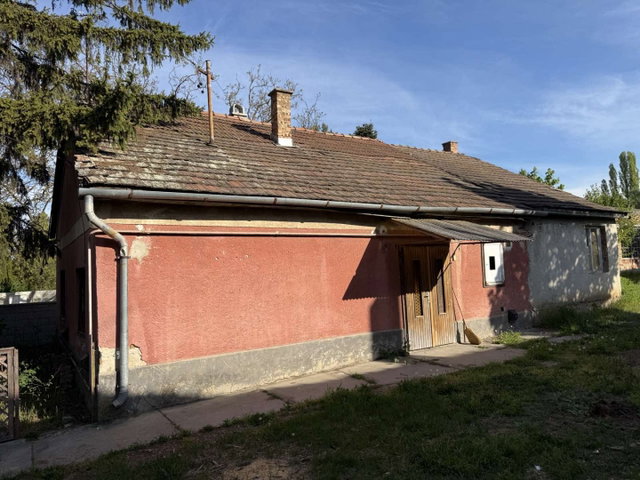 Eladó családi ház, Veresegyházon 69 M Ft, 3 szobás