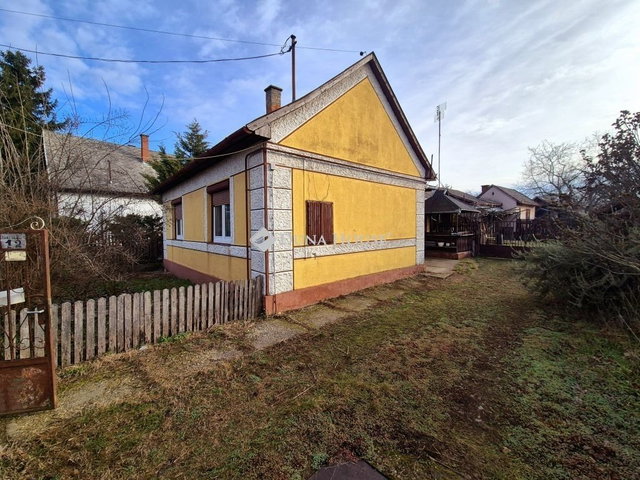 Eladó családi ház, Nyíradonyban 22.9 M Ft, 2 szobás