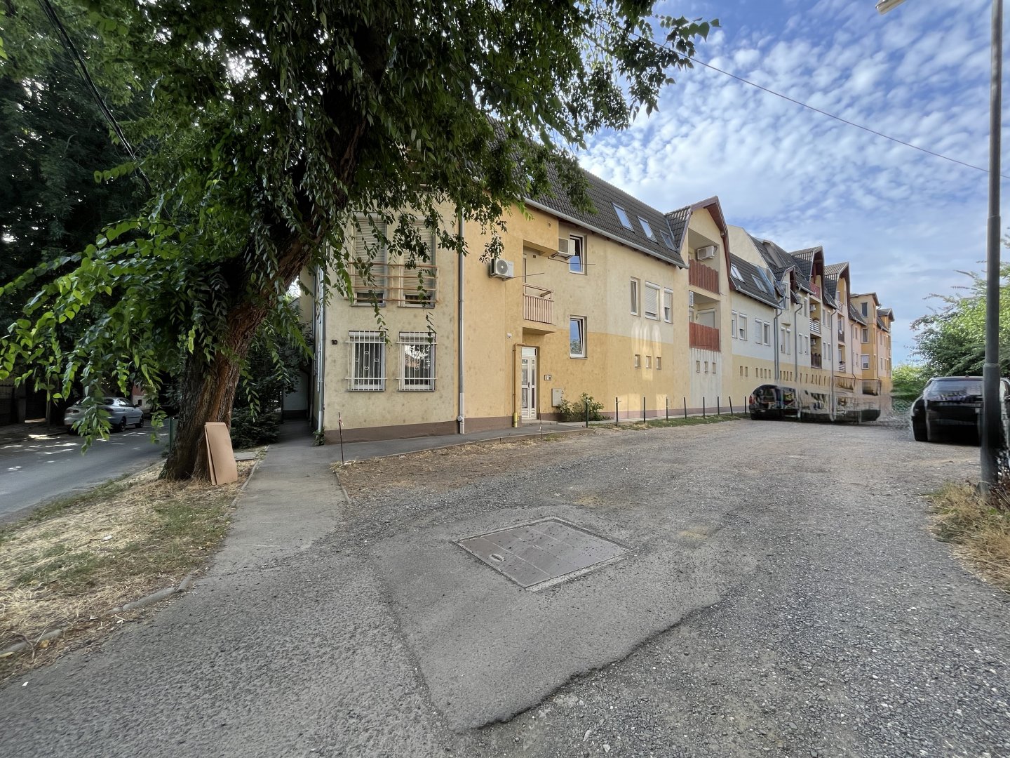 Lakás · 5 hálószoba · 98 m² · 97.900.000 Ft