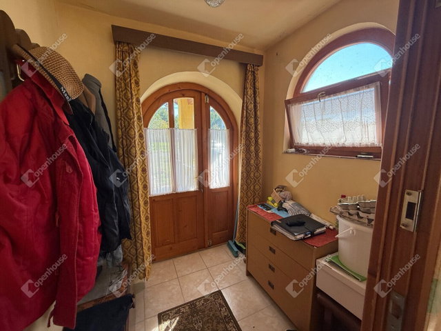 Eladó családi ház, Alsórajkon 27.9 M Ft, 2 szobás