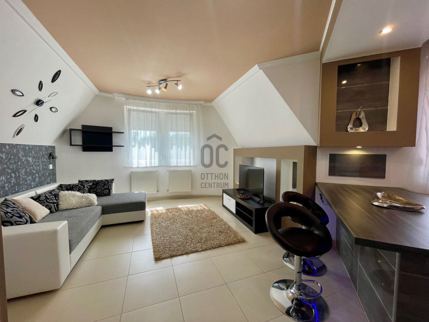 3 bed · 54m² · 250.000 ft
