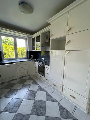 Kiadó téglalakás, albérlet, Pécsett 230 E Ft / hó, 3 szobás