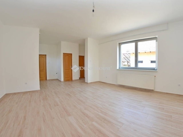 Eladó ikerház, Budapesten, XIX. kerületben 139.9 M Ft, 5 szobás