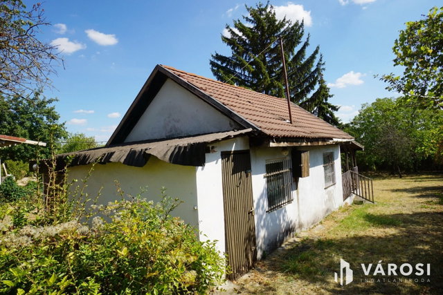 Eladó mezogazdasagi ingatlan, Zsámbékon 25.5 M Ft
