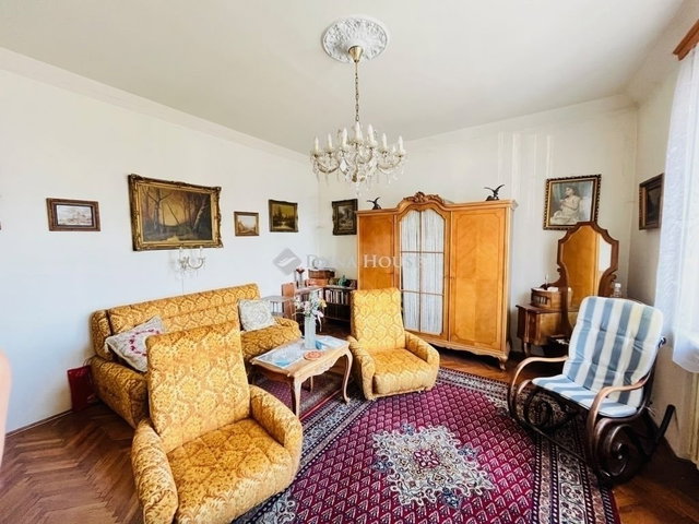 Eladó családi ház, Budapesten, XXI. kerületben 87.5 M Ft