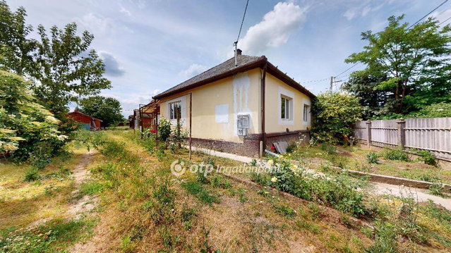 Eladó családi ház, Vásárosnaményben 33.5 M Ft, 2 szobás