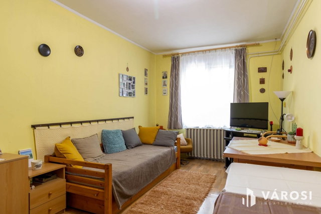Eladó családi ház, Enyingen 29.99 M Ft, 3 szobás