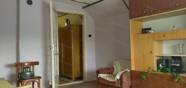 Eladó családi ház, Tiszaföldváron 18.99 M Ft, 4 szobás
