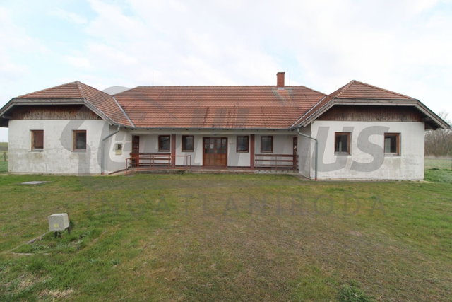 Eladó mezogazdasagi ingatlan, Kemeneskápolnán 79.99 M Ft